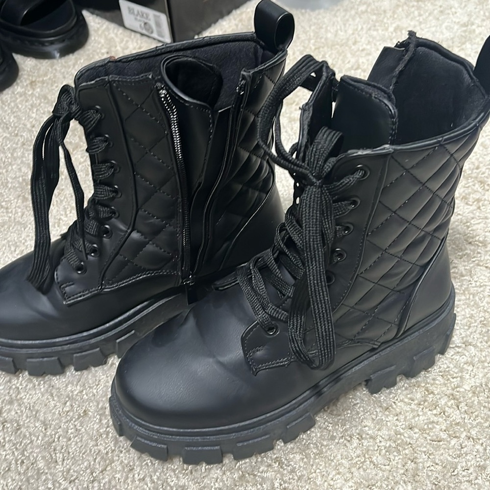 Vici black quilted boots! Gorgeous boots. Sadly they are to big for me